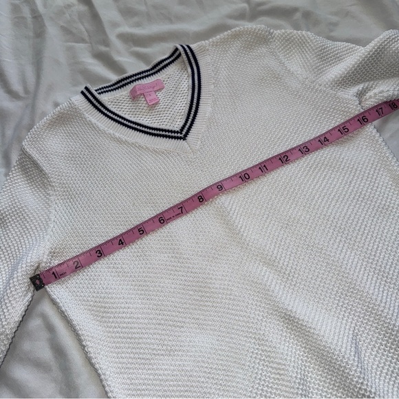 Lilly Pulitzer White Cotton V-Neck Sweater | Size S | Preppy Tennis Chic 🤍✨ - Picture 3 of 6